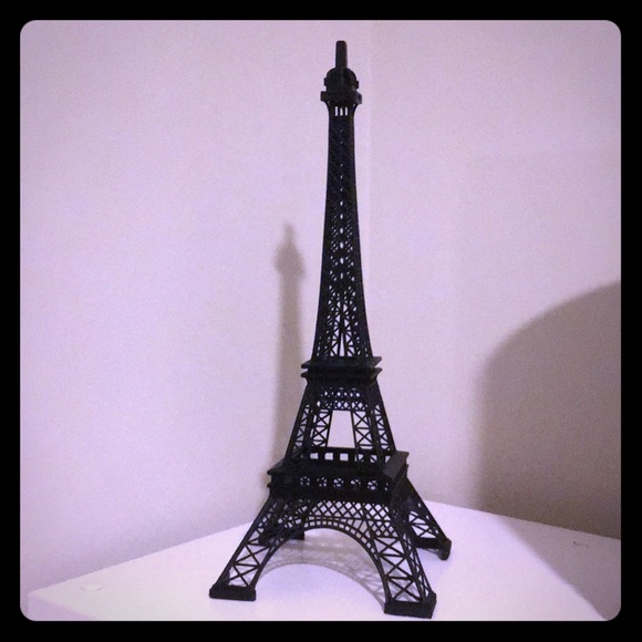 Effie tower room decor - Picture 1 of 1